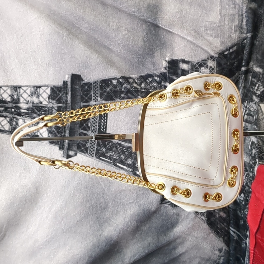 Gianni Bini white leather bag